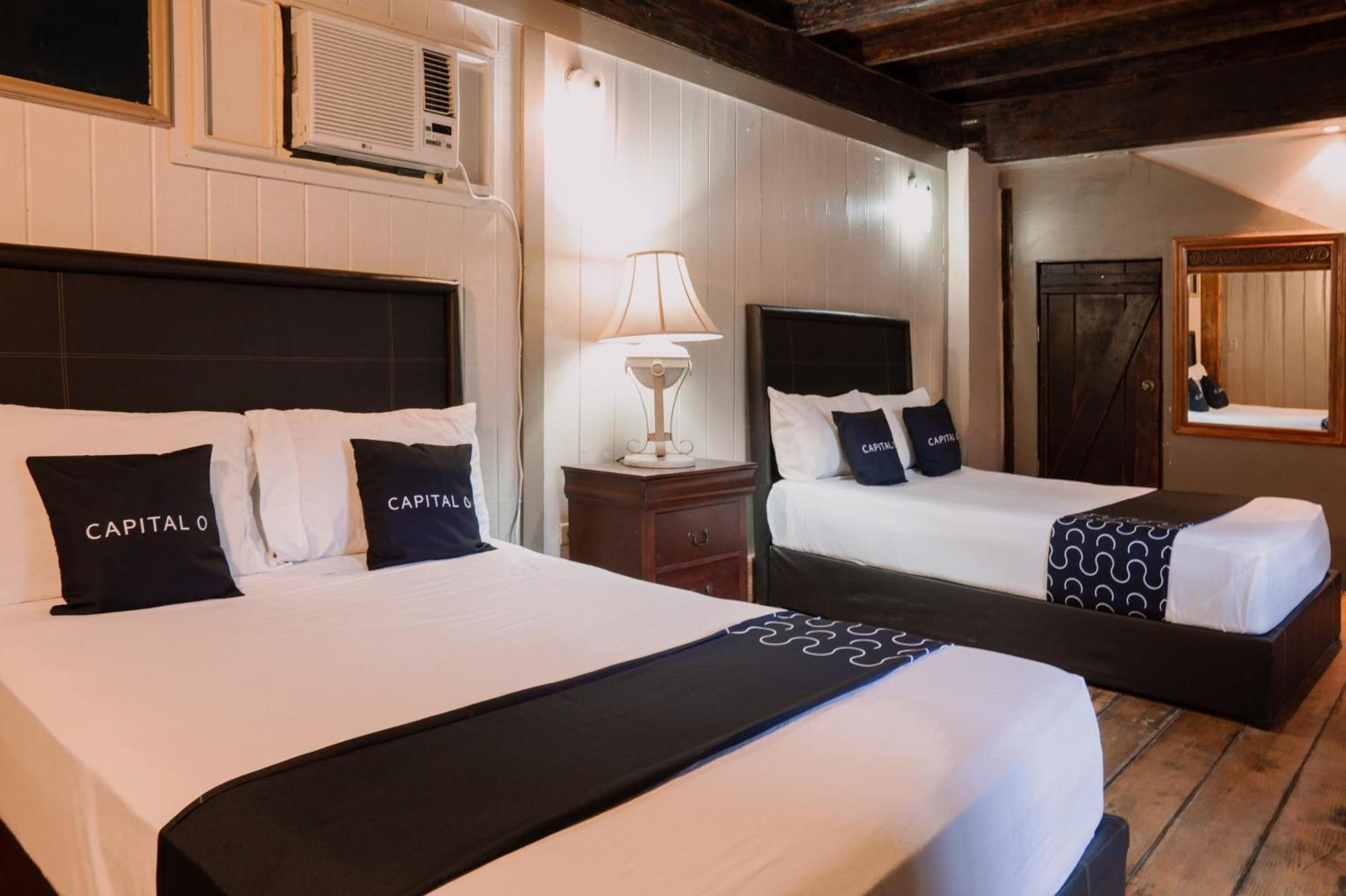 Capital O Hotel Villa Azura 特卡特 外观 照片